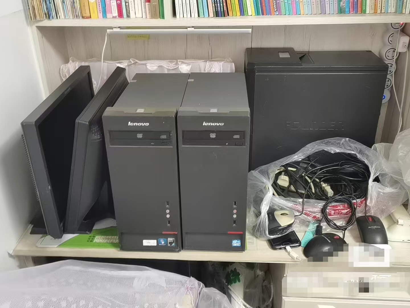 三台联想电脑打包350元，公司不开了闲置都能正常使用榆林市开发区自取